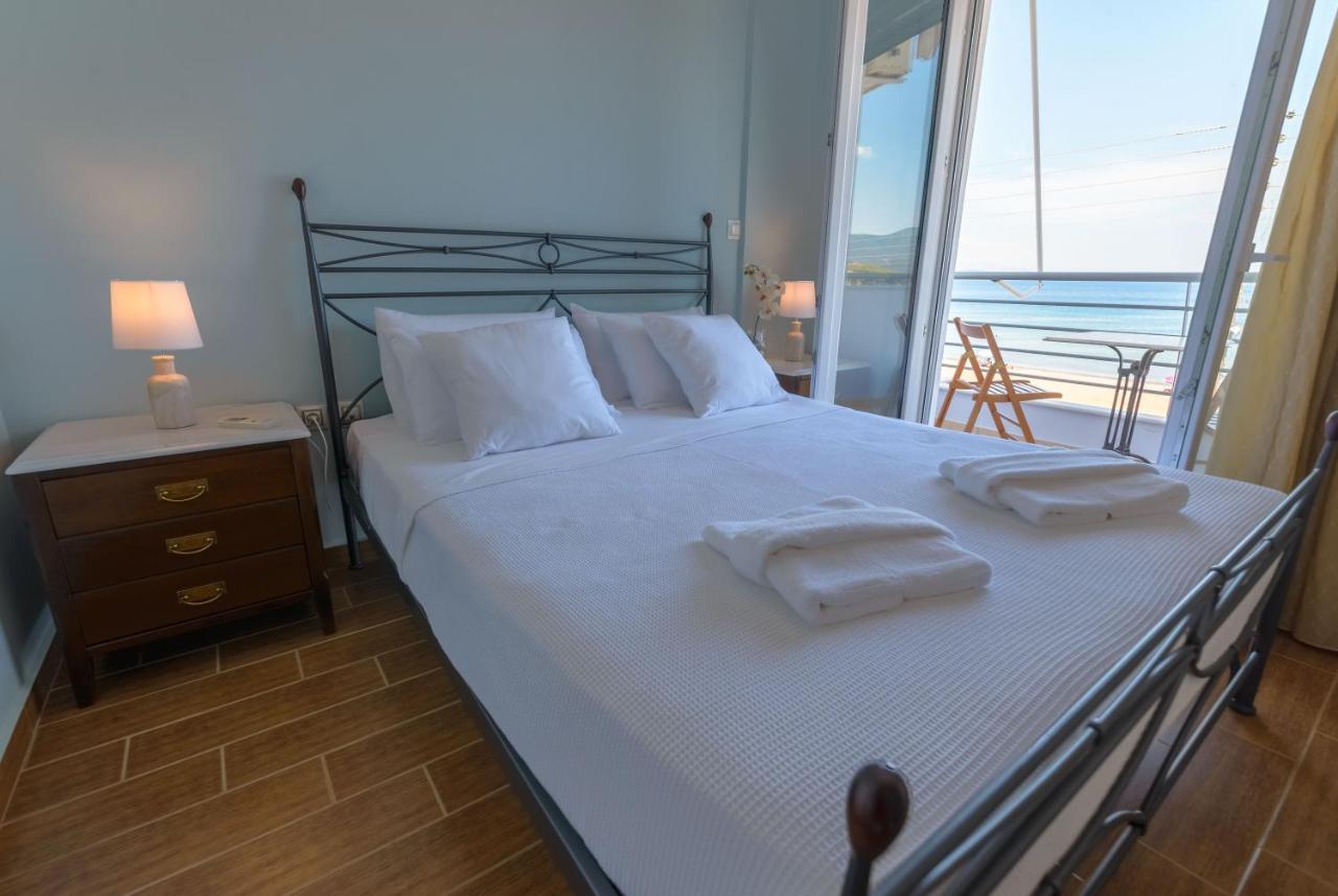 Lemoni Luxury Residence In Front Of The Sea Kechries Kültér fotó